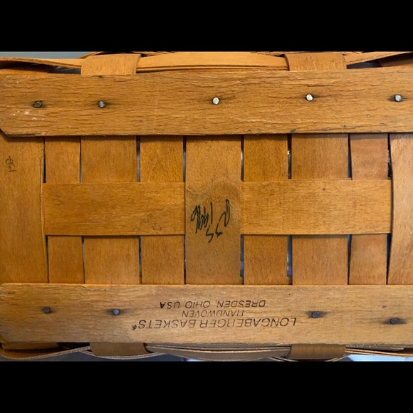 Longaberger Basket - Picture 5 of 6